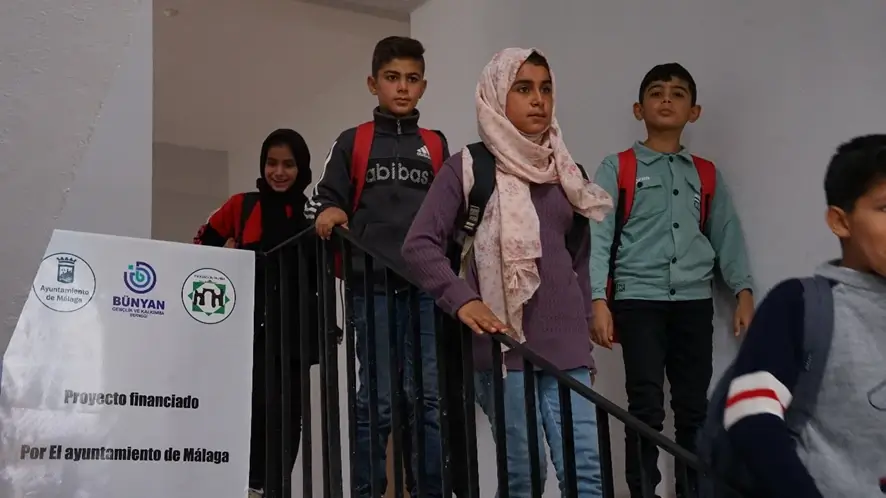 Garantizado el derecho a la educación de víctimas de la guerra en la provincia de Tal Abyad